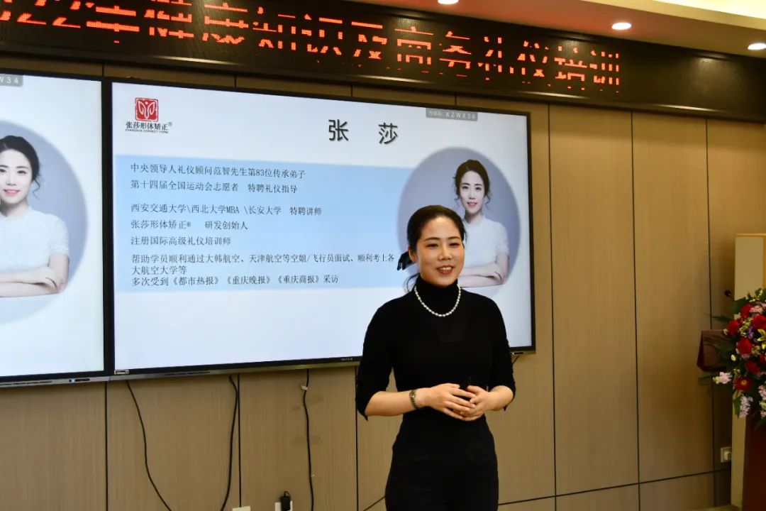 龍鋼集團工會女職委“巾幗言志—女職工崗位建功論壇”系列活動豐富多彩
