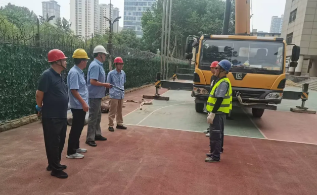 �t��������˾ȫ��������Ӗ(x��n)�W(xu��)У���ھS�޸���o(j��)��(sh��)