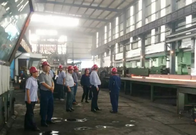 龍鋼集團領導到同興、綜合服務公司檢查安全環保工作