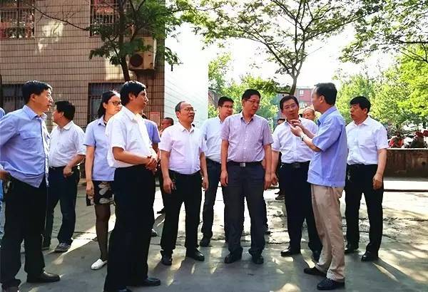 省國資委督導組蒞臨綜合服務公司檢查“三供一業”工作推進情況