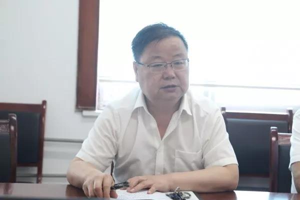 龍鋼集團公司組織機關及鋼加公司人員觀看安全警示教育系列宣傳片 龍鋼集團公司組織機關及鋼加公司人員觀看安全警示教育系列宣傳片