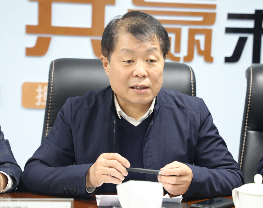 楊海峰到大西溝礦業(yè)公司調(diào)研指導(dǎo)菱鐵礦開(kāi)發(fā)工作 楊海峰到大西溝礦業(yè)公司調(diào)研指導(dǎo)菱鐵礦開(kāi)發(fā)工作